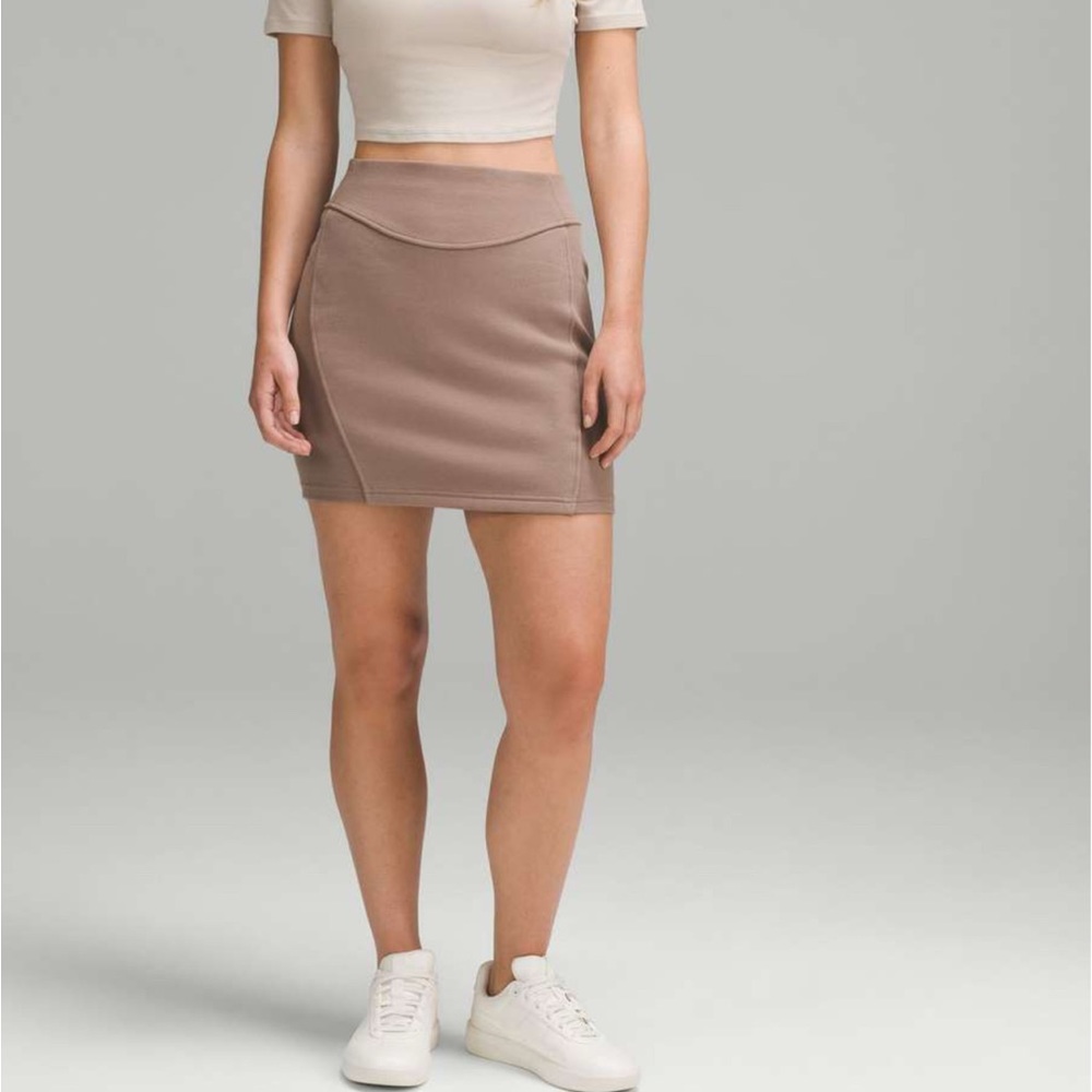 Lululemon Scuba High-Rise Mini Skirt NWOT